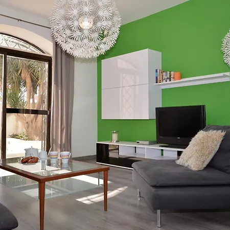Πανσιόν City Living Tk 1 Rm 1 Saint Julian's